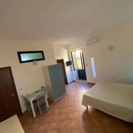 La Casa Ro Curtigghiu Affittacamere 3*