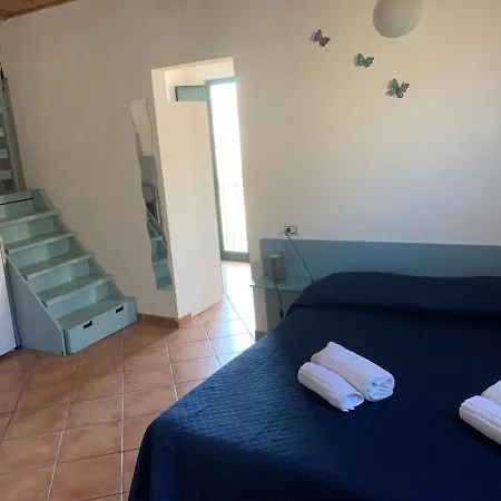 Affittacamere La Casa Ro Curtigghiu 3*