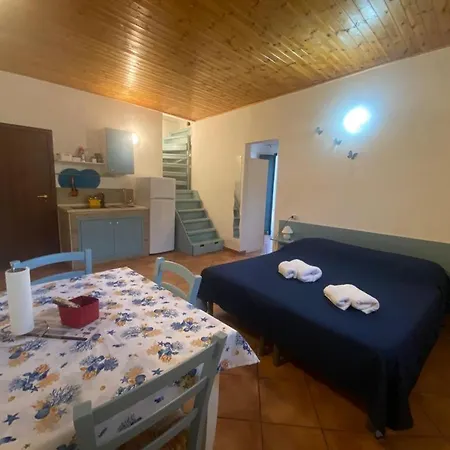 La Casa Ro Curtigghiu 3*